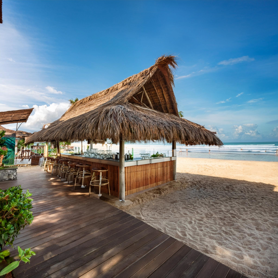 Beachside Bar - Image 7