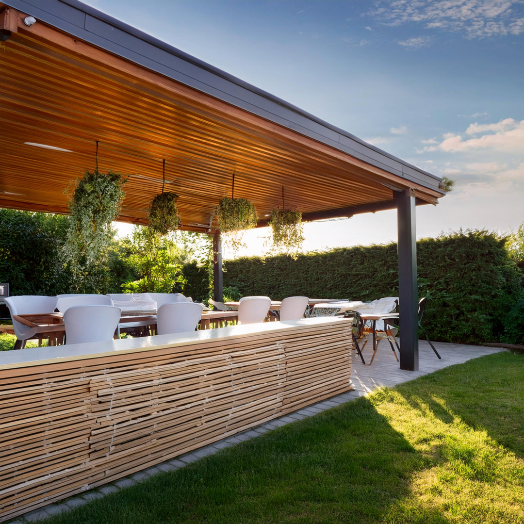 Outside Bar - Image 3